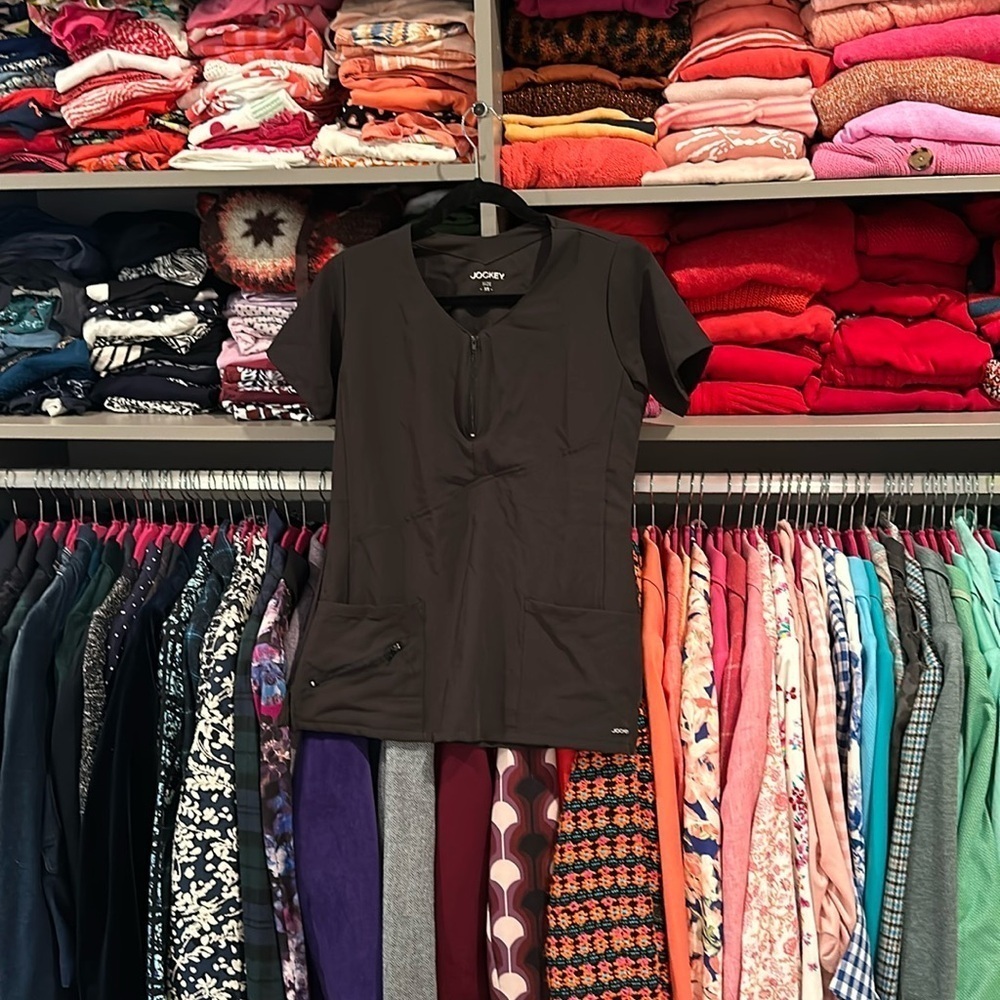 Jockey black zip scrub top